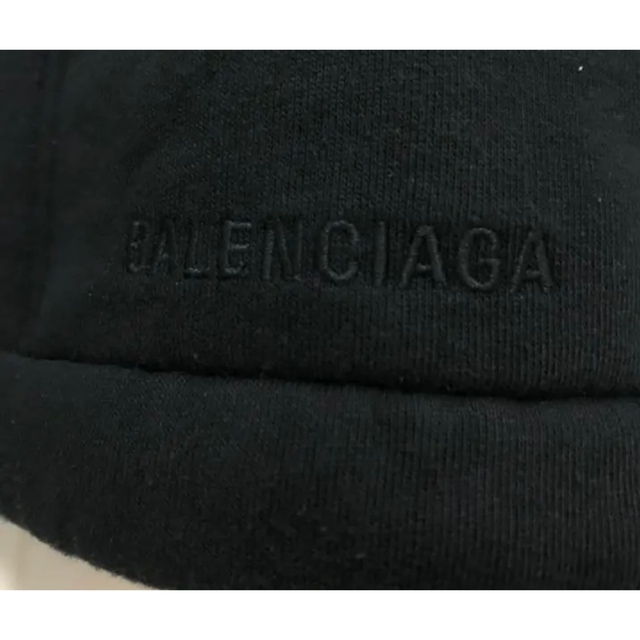 Balenciaga オーバーサイズ ハーフジップスウェット