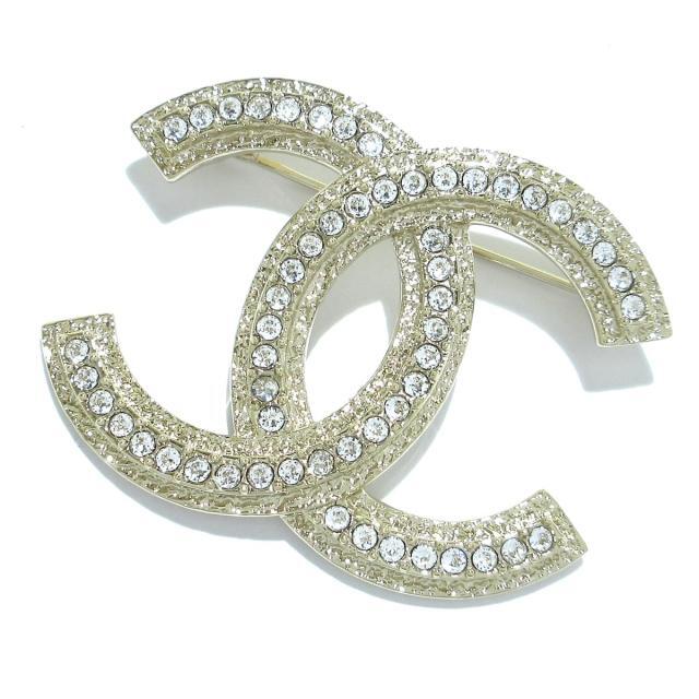 有名ブランド CHANEL - シャネル ブローチ美品 ゴールド×クリア