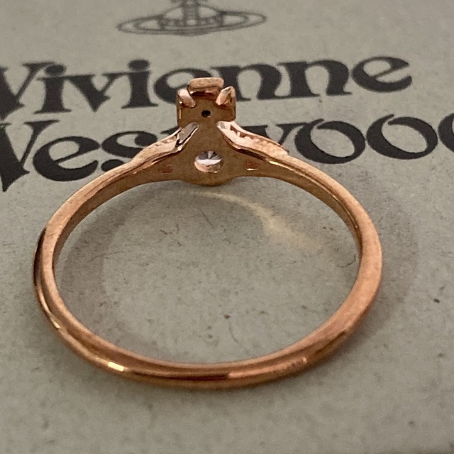 Vivienne Westwood(ヴィヴィアンウエストウッド)の新品　Vivienne Westwood オーブリング LONDON PG レディースのアクセサリー(リング(指輪))の商品写真