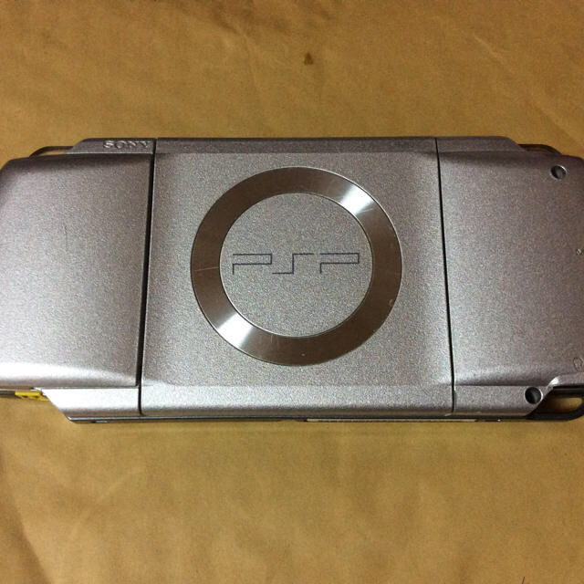 SONY(ソニー)のPSP1000 本体のみ エンタメ/ホビーのゲームソフト/ゲーム機本体(携帯用ゲーム機本体)の商品写真