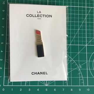 シャネル(CHANEL)のシャネル　ノベルティ　ピンバッジ　リップ　デパコス(ノベルティグッズ)