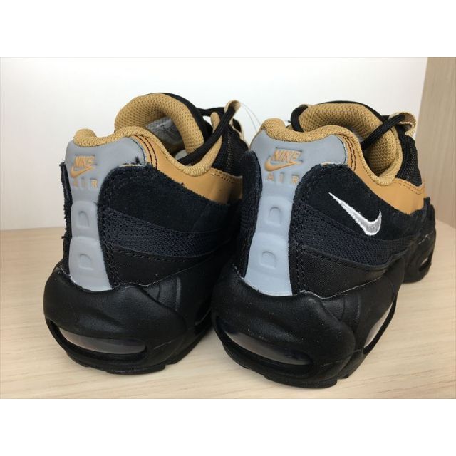 NIKE(ナイキ)のナイキ エアマックス95 スニーカー 靴 24,0cm 新品 (1537) メンズの靴/シューズ(スニーカー)の商品写真