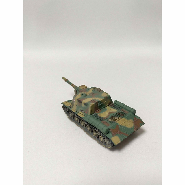 海洋堂(カイヨウドウ)のISU-152 1/144 3色迷彩 ワールドタンクミュージアム5弾 エンタメ/ホビーのおもちゃ/ぬいぐるみ(模型/プラモデル)の商品写真