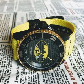 2510【人気のバットマン】メンズ 腕時計 インビクタ 動作良好