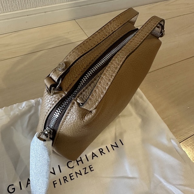 新品同様】GIANNI CHIARINI 2wayワンショルダーバッグ デュナ 通販で