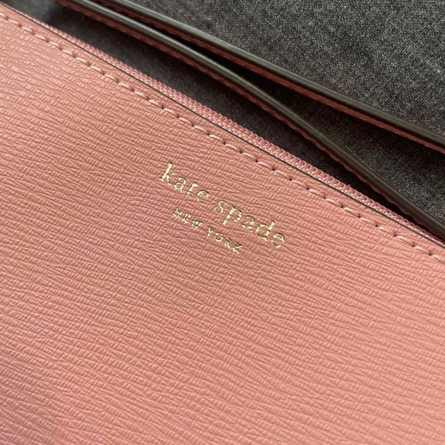 kate spade new york(ケイトスペードニューヨーク)のケイトスペード  kate spade ポーチ ピンク レディースのファッション小物(ポーチ)の商品写真