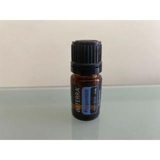 ドテラ(doTERRA)のドテラ　ペパーミント5ml【新品・未開封】(エッセンシャルオイル（精油）)