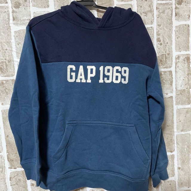 GAP Kids(ギャップキッズ)のGAP kids Mサイズ　パーカー　トレーナー メンズのトップス(パーカー)の商品写真