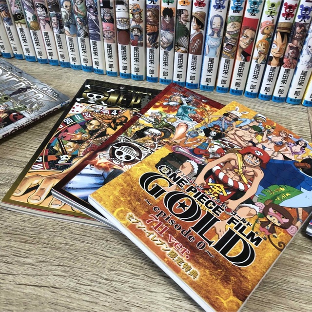 ワンピース ONE PIECE 全巻セット 1巻から105巻まで 映画関連本8冊-