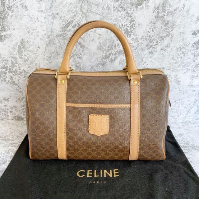 CELINE  セリーヌ