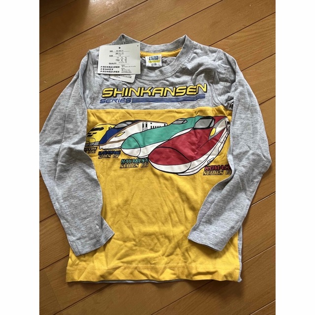 男児用　長袖　110 キッズ/ベビー/マタニティのキッズ服男の子用(90cm~)(Tシャツ/カットソー)の商品写真