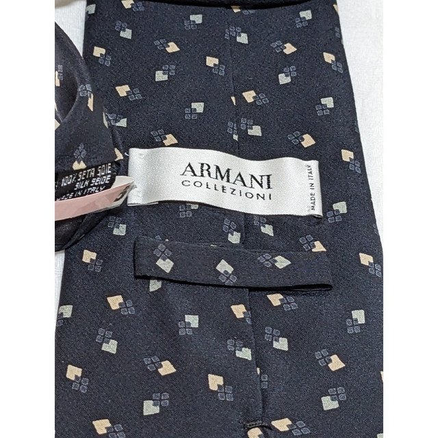 ARMANI COLLEZIONI(アルマーニ コレツィオーニ)のARMANI COLLEZIONI ネクタイ メンズのファッション小物(ネクタイ)の商品写真