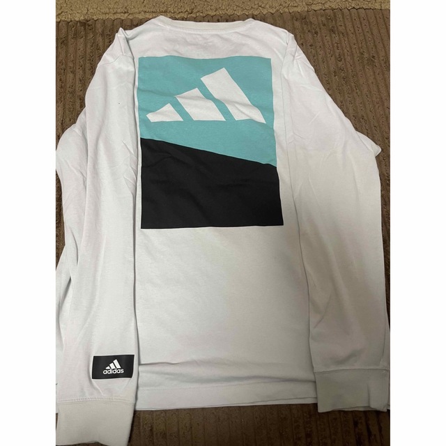 adidas(アディダス)のadidas ロングTシャツ　XL メンズのトップス(Tシャツ/カットソー(七分/長袖))の商品写真