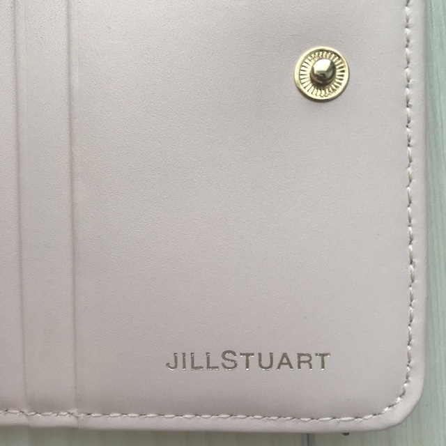 JILLSTUART(ジルスチュアート)のジルスチュアート折り財布 レディースのファッション小物(財布)の商品写真