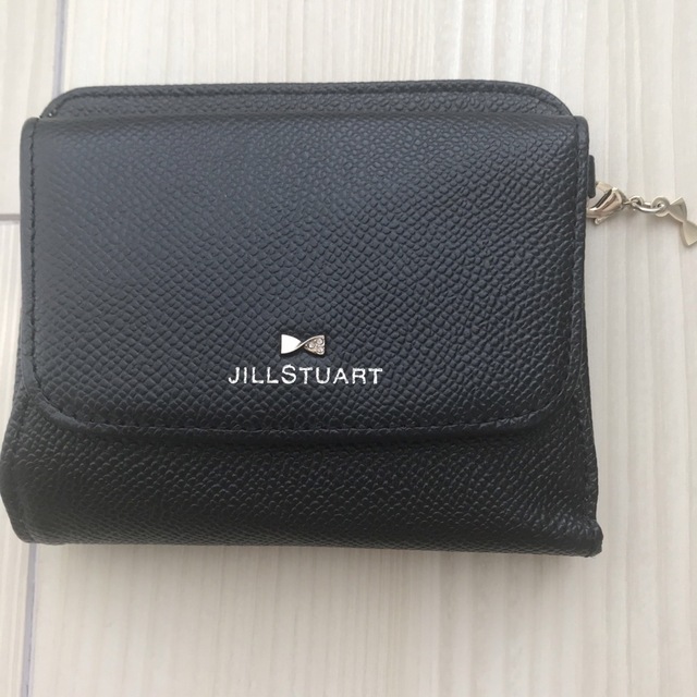 JILLSTUART(ジルスチュアート)のジルスチュアート折り財布 レディースのファッション小物(財布)の商品写真