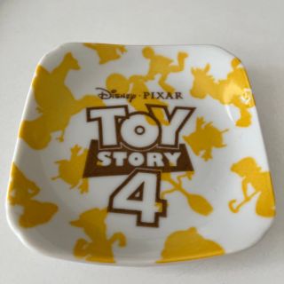 トイストーリー(トイ・ストーリー)のトイストーリー４　小皿　ピクサー　ディズニー　Disney(キャラクターグッズ)