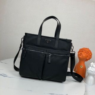 プラダ トートバッグ(メンズ)の通販 200点以上 | PRADAのメンズを買う プラダ トートバッグ(メンズ)の通販 200点以上 | PRADAのメンズを買う