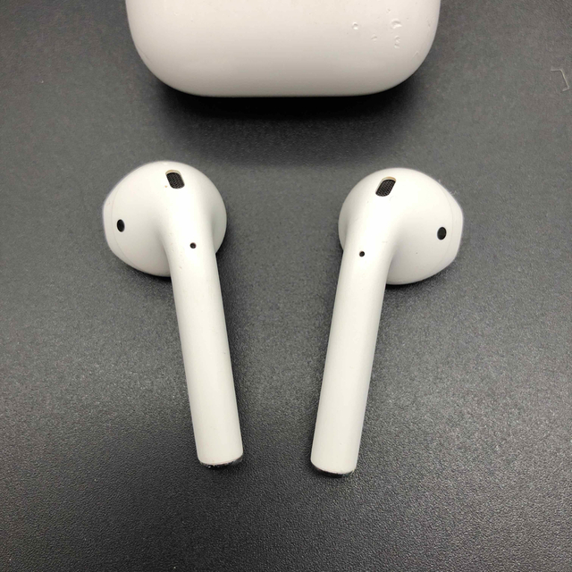 即決 Apple アップル AirPods エアーポッズ 第二世代 1