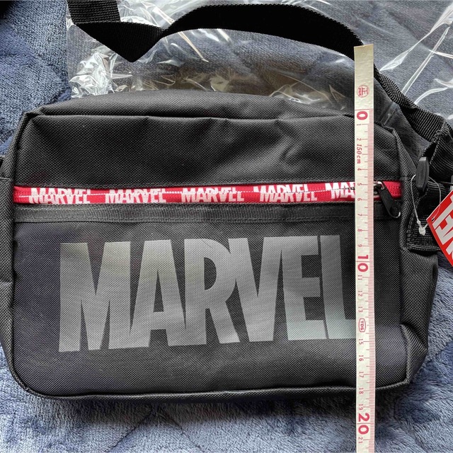 ボディーバッグ MARVEL ボディーバッグ エンタメ/ホビーのアニメグッズ(その他)の商品写真