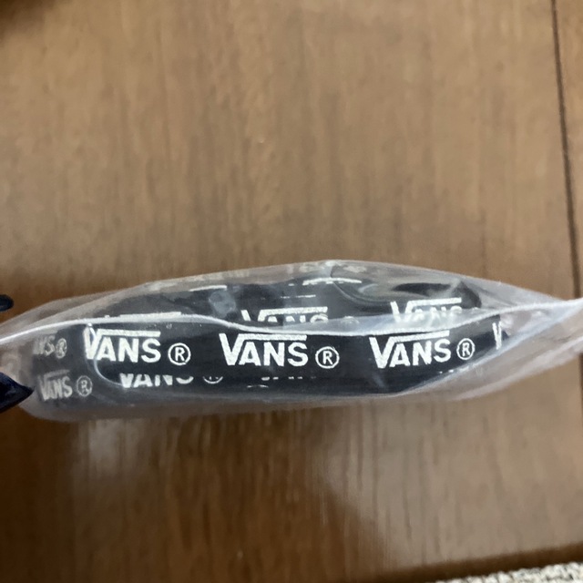 VANS(ヴァンズ)の新品未使用品　VANS 靴紐　ブラック レディースの靴/シューズ(その他)の商品写真