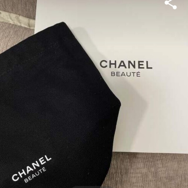 CHANEL(シャネル)のCHANEL☆巾着 ポーチ ノベルティ ハンドメイドのファッション小物(ポーチ)の商品写真