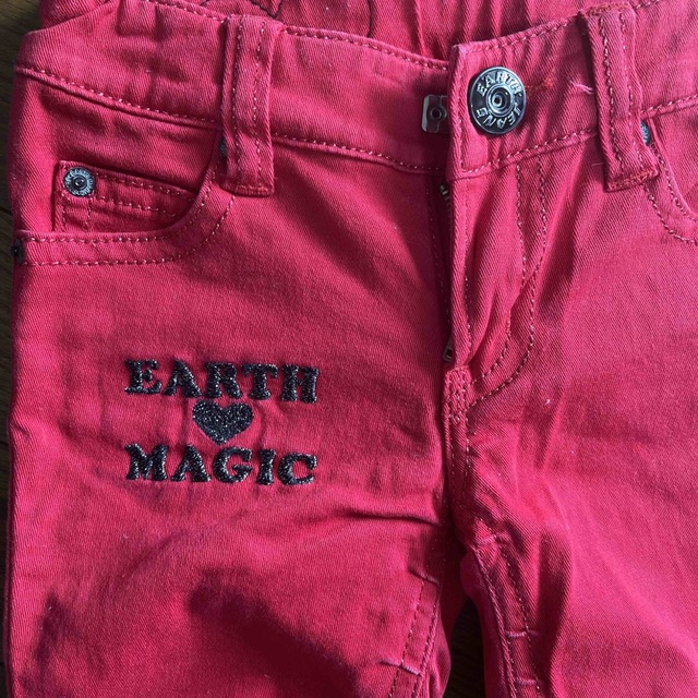 EARTHMAGIC(アースマジック)のEARTH JEANS 130 キッズ/ベビー/マタニティのキッズ服女の子用(90cm~)(パンツ/スパッツ)の商品写真