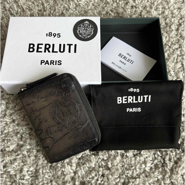 BERLUTI ワパ スクリットレザー ジップ付きコインパース | フリマアプリ ラクマ