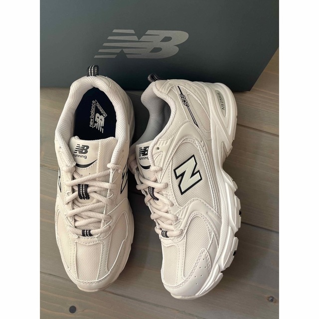 New Balance  MR530SH 24cm