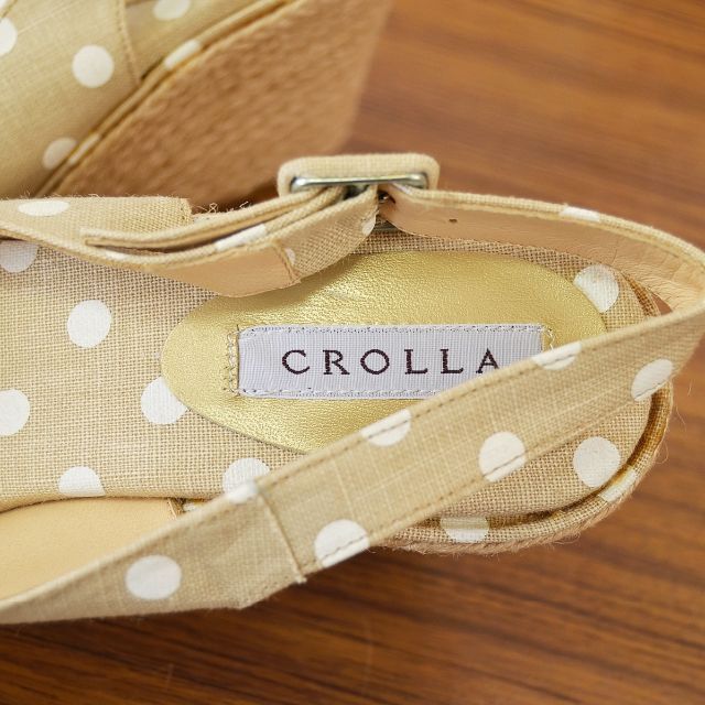 CROLLA(クローラ)の【CROLLA】 美品 クローラ ブラウン水玉柄 サンダル 箱付き サイズM レディースの靴/シューズ(サンダル)の商品写真