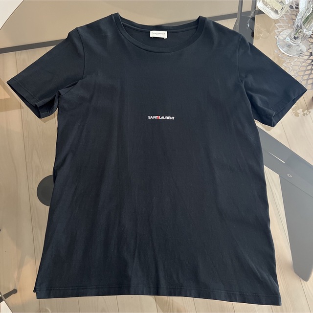 Yves Saint Laurent(イヴサンローラン)のYves SAINT LAURENT／イヴサンローラン メンズTシャツ メンズのトップス(Tシャツ/カットソー(半袖/袖なし))の商品写真