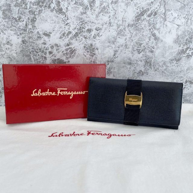 極美品✨Salvatore Ferragamo ミニ財布　ヴァラリボン　ピンク