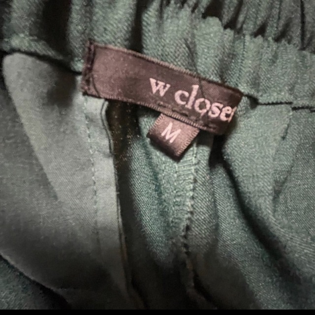 w closet(ダブルクローゼット)のwcloset ダブルクローゼット スリット入りフレアパンツ レディースのパンツ(カジュアルパンツ)の商品写真