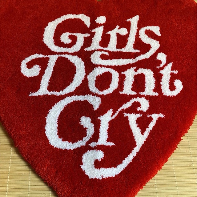 Girls Don´t Cry RUG ガールズドントクライ ラグ-