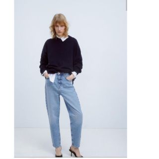 ザラ(ZARA)のタグ付　未使用　ザラ　マムフィットジーンズ44(デニム/ジーンズ)