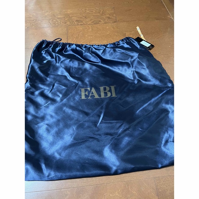 【USED・イタリア製】FABI ビジネスバッグ カーキ シボ皮 メンズのバッグ(ビジネスバッグ)の商品写真