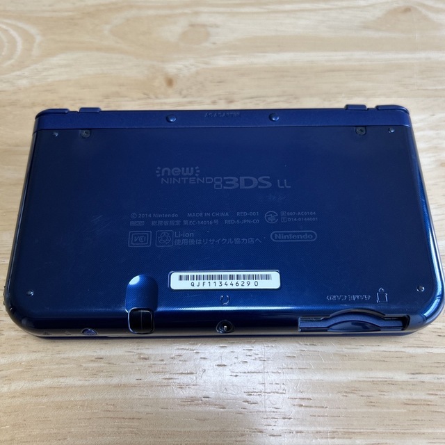 ニンテンドー3DS(ニンテンドー3DS)のNewニンテンドー3DSLL　メタリックブルー エンタメ/ホビーのゲームソフト/ゲーム機本体(携帯用ゲーム機本体)の商品写真