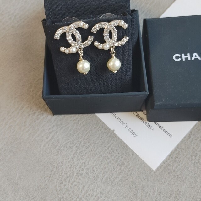 CHANELシャネル パールピアス 【ラッピング不可】 www.toyotec.com