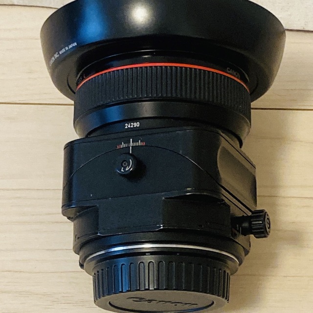 Canon(キヤノン)のCANON TS-E 24mm 3.5L フルサイズ スマホ/家電/カメラのカメラ(レンズ(単焦点))の商品写真