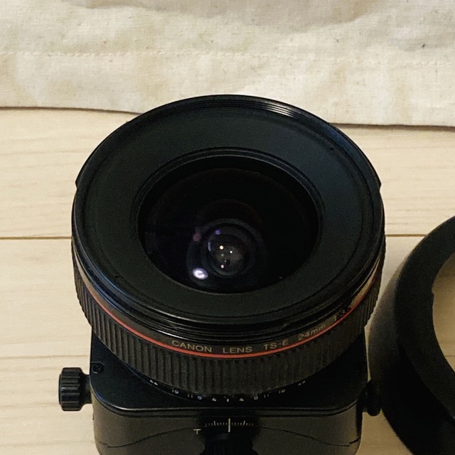 Canon(キヤノン)のCANON TS-E 24mm 3.5L フルサイズ スマホ/家電/カメラのカメラ(レンズ(単焦点))の商品写真