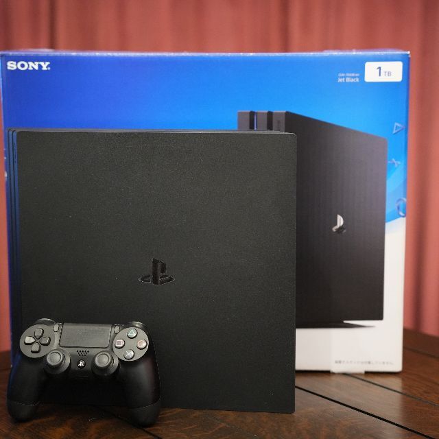 SONY CUH-7000BB01 ps4pro プレイステーション4pro