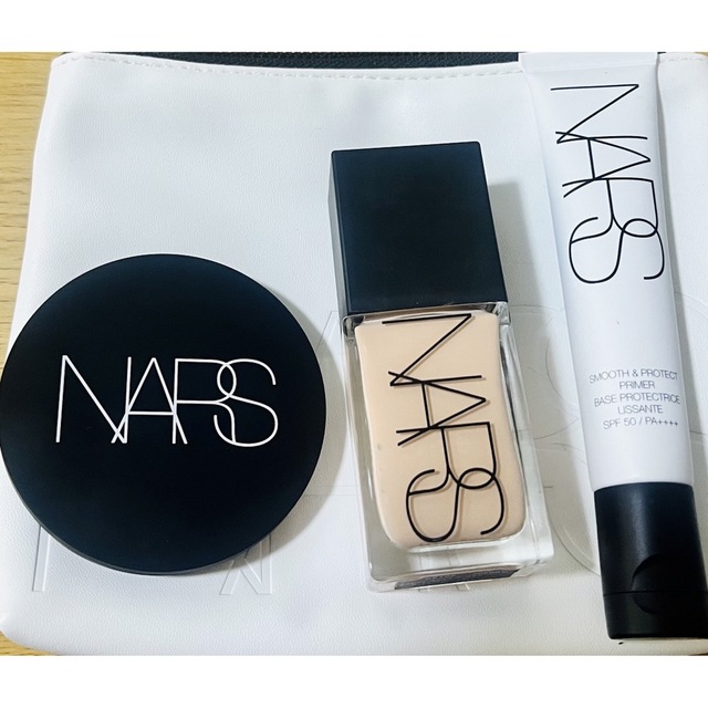 NARS(ナーズ)のMAYA様 専用   NARS パウダー コスメ/美容のベースメイク/化粧品(フェイスパウダー)の商品写真