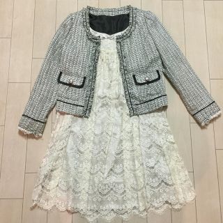 アクシーズファム(axes femme)の【新品】axes femme ビジュー レースワンピース(ミニワンピース)