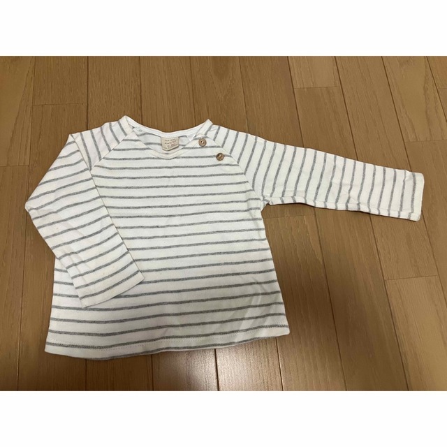 ZARA KIDS(ザラキッズ)のzara80 ボーダートップス キッズ/ベビー/マタニティのベビー服(~85cm)(シャツ/カットソー)の商品写真