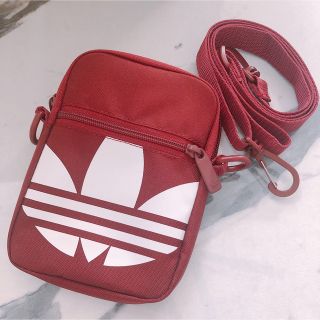 アディダス(adidas)のadidasアディダス*ショルダーバッグ*スマホポーチ(ショルダーバッグ)