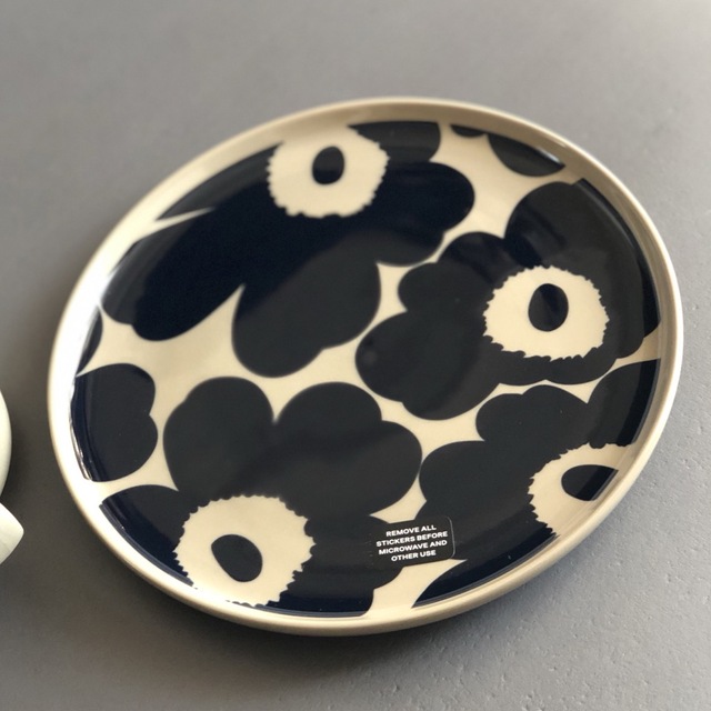 マリメッコ【marimekko】Unikko / teacup & plate 1