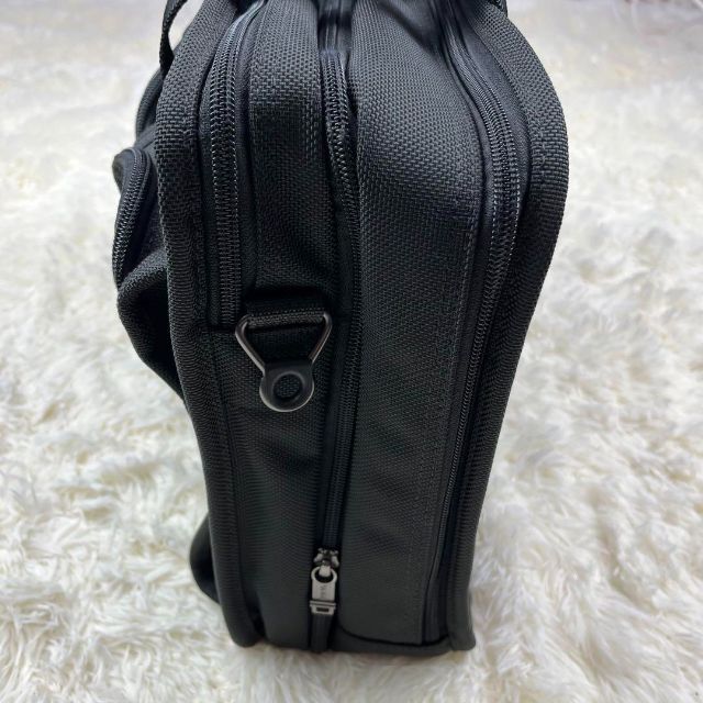 TUMI トゥミ 大容量 高性能 ビジネスバッグ レザーナイロン 2WAY