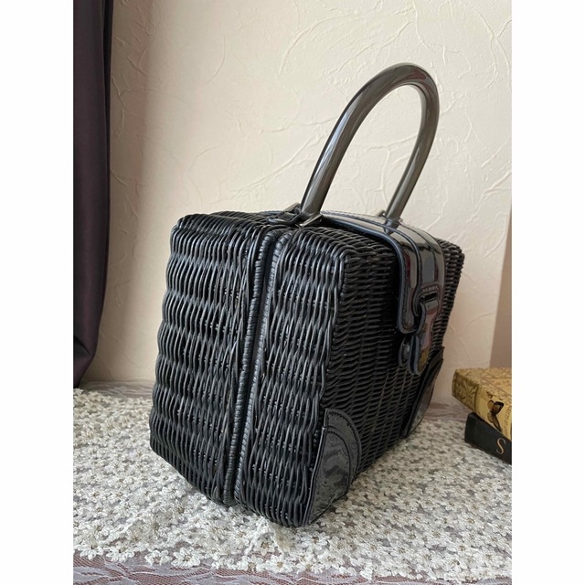 ef-de(エフデ)の藤バック　レディース　Black レディースのバッグ(ハンドバッグ)の商品写真