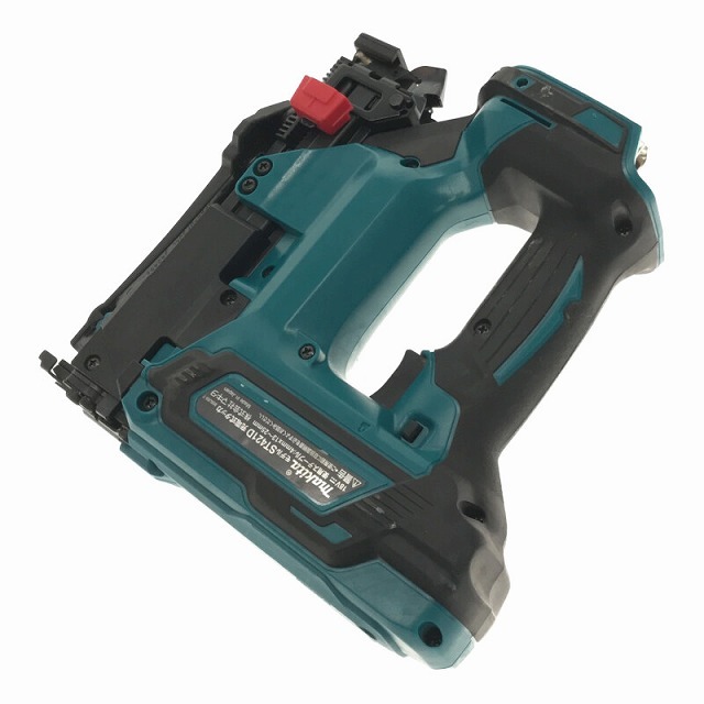 ☆比較的綺麗です☆makita マキタ 18V 4mm充電式タッカ ST421DZ(本体のみ) 内装 大工 68674