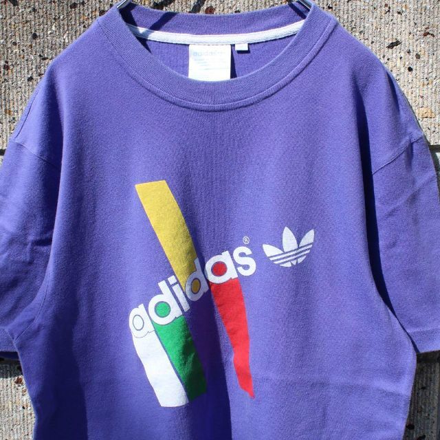 adidas(アディダス)のadidas 00s トレフォイルロゴ入り オールドデザイン 古着 Tシャツ メンズのトップス(Tシャツ/カットソー(半袖/袖なし))の商品写真