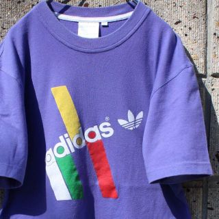 アディダス Tシャツ・カットソー(メンズ)(パープル/紫色系)の通販